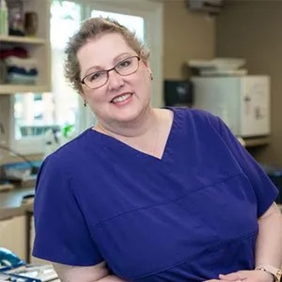 Dr. Kelli Rosen